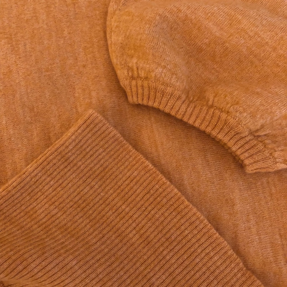 Outback Red Top - Picture 6 of 6